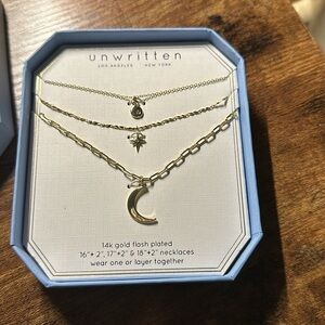Unwritten Necklace Set